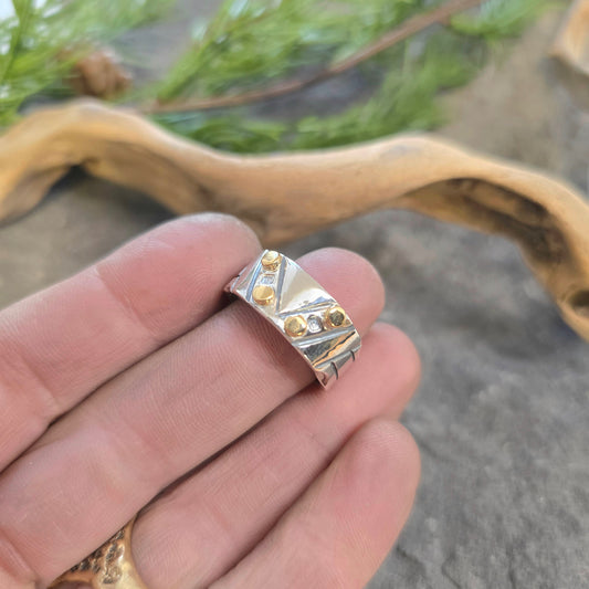 18k Gold Accented V Form Statement Ring in Sterling Silver