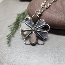 Load image into Gallery viewer, Flower Petal Pendant
