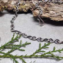 Load image into Gallery viewer, 16 Infinity Chain (Oxidized)
