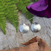 Load image into Gallery viewer, Hummingbird Flower Earrings