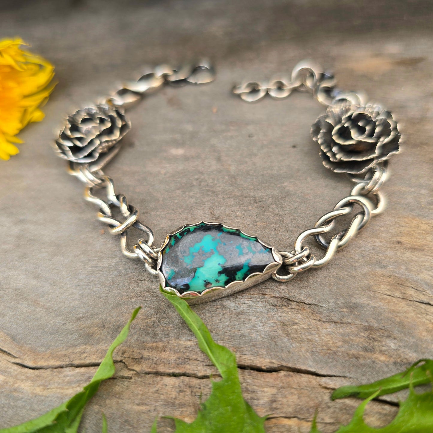 Peony & Azurite Chain Link Bracelet in Sterling Silver
