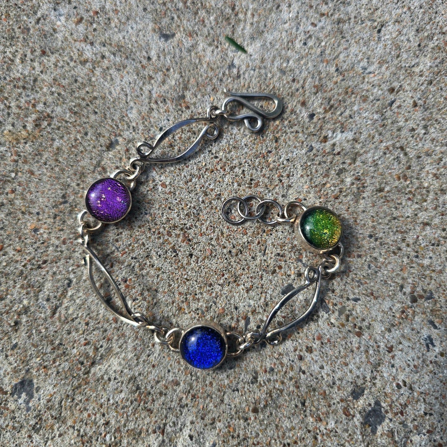 Hand-Forged Windswept Link Dichroic Glass Sterling Silver Bracelet