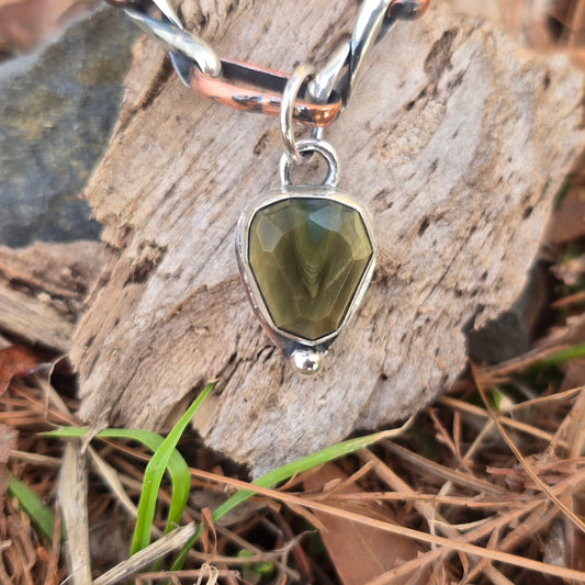Dainty Freeform Green Imperial Jasper Pendant in Hand-Forged Sterling Silver
