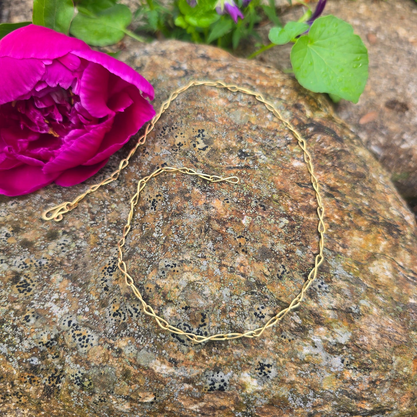 18K Gold Single Twist Chain Necklace — Hand-Forged Masterwork