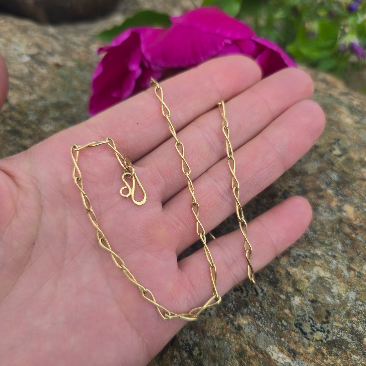 18K Gold Single Twist Chain Necklace — Hand-Forged Masterwork