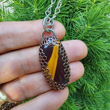 Load image into Gallery viewer, Mookaite &amp; Honeycomb Pendant
