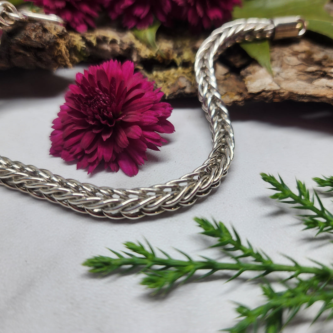 18 Foxtail Chains and Bracelets (Shiny)