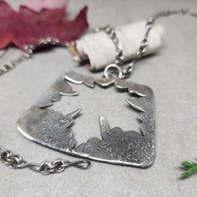 Load image into Gallery viewer, Large Hollow Maple Leaf Pendant
