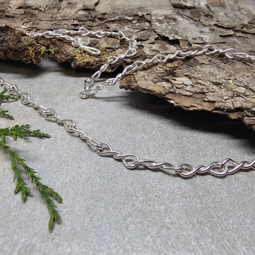 16ga Twisted Link Bracelets and Chains (Shiny)