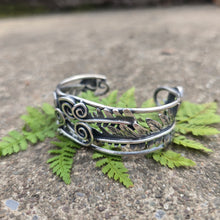Load image into Gallery viewer, Fern Frond Cuff
