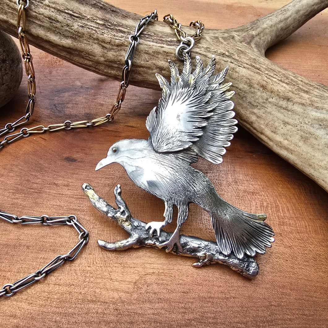 Raven Landing Pendant