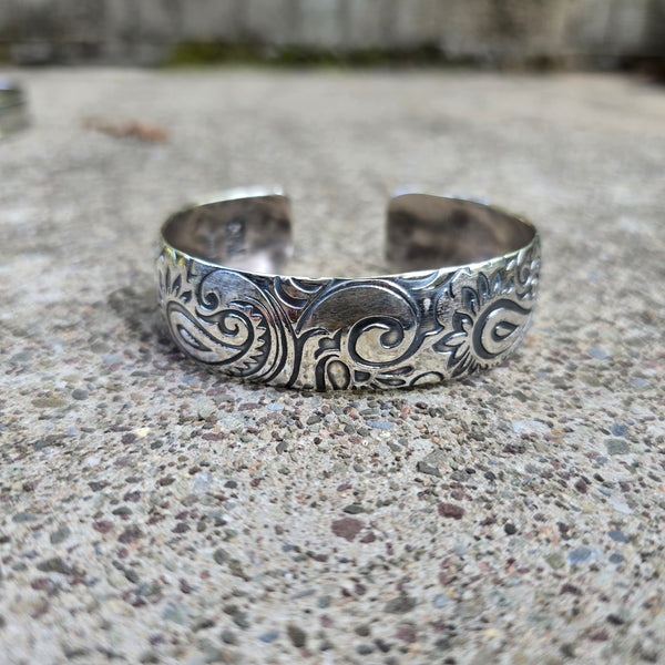Paisley Domed Cuff