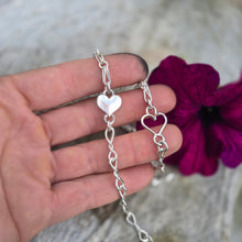 Load image into Gallery viewer, Mother - Daughter Heart Bracelet Set
