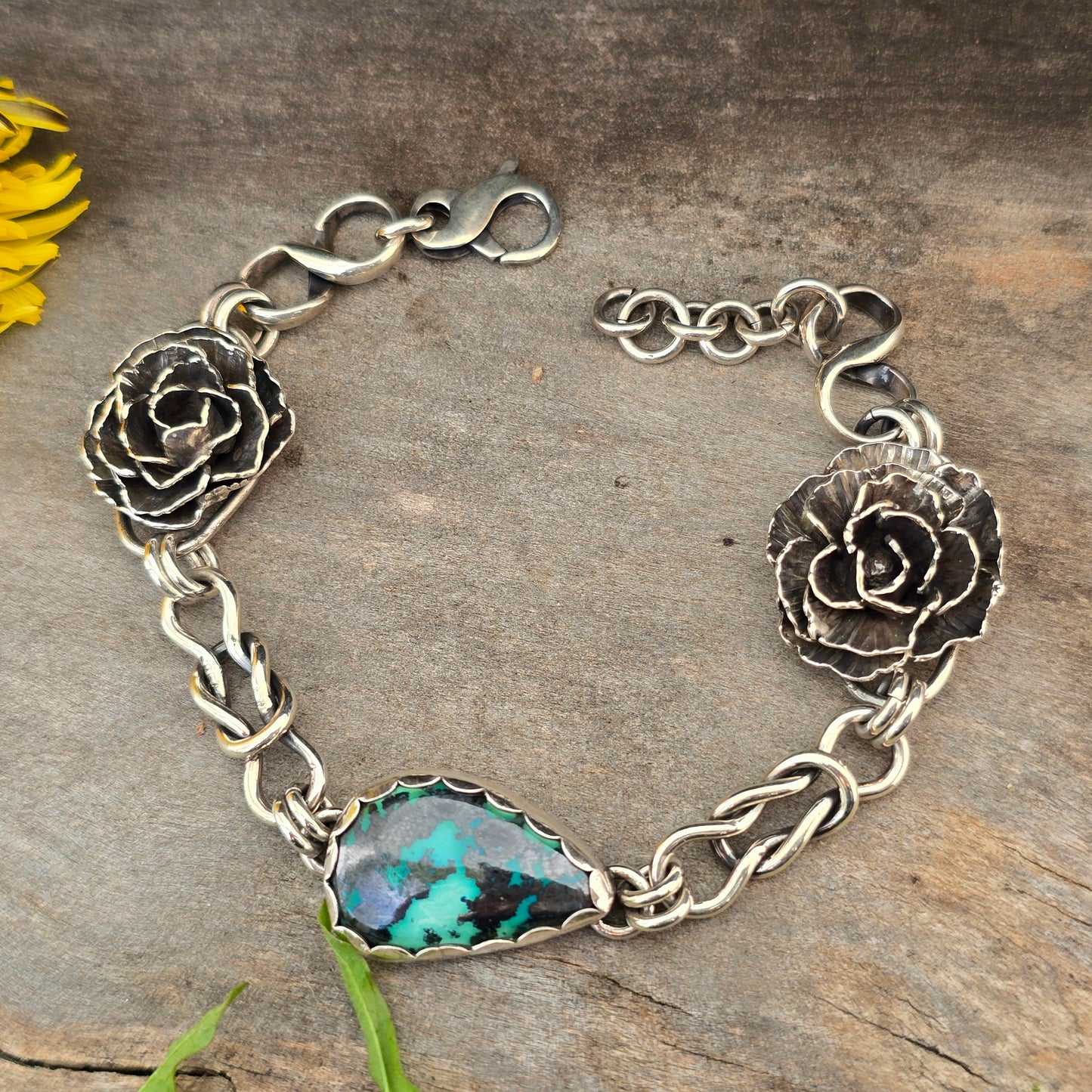 Peony & Azurite Chain Link Bracelet in Sterling Silver