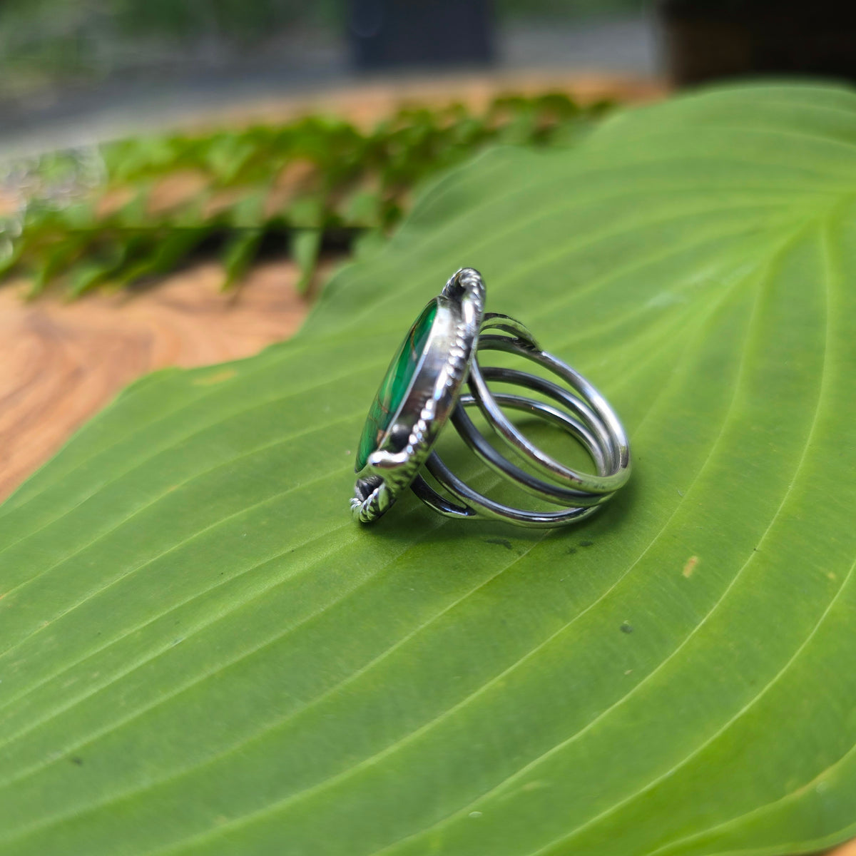 Irish Green Dahlia Triple-Shank Sterling Silver Ring