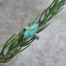 Load image into Gallery viewer, Kingman turquoise minimalist ring in sterling silver
