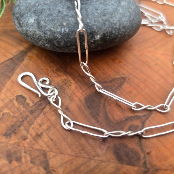 Detail of polished finish on 20 gauge sterling silver chain