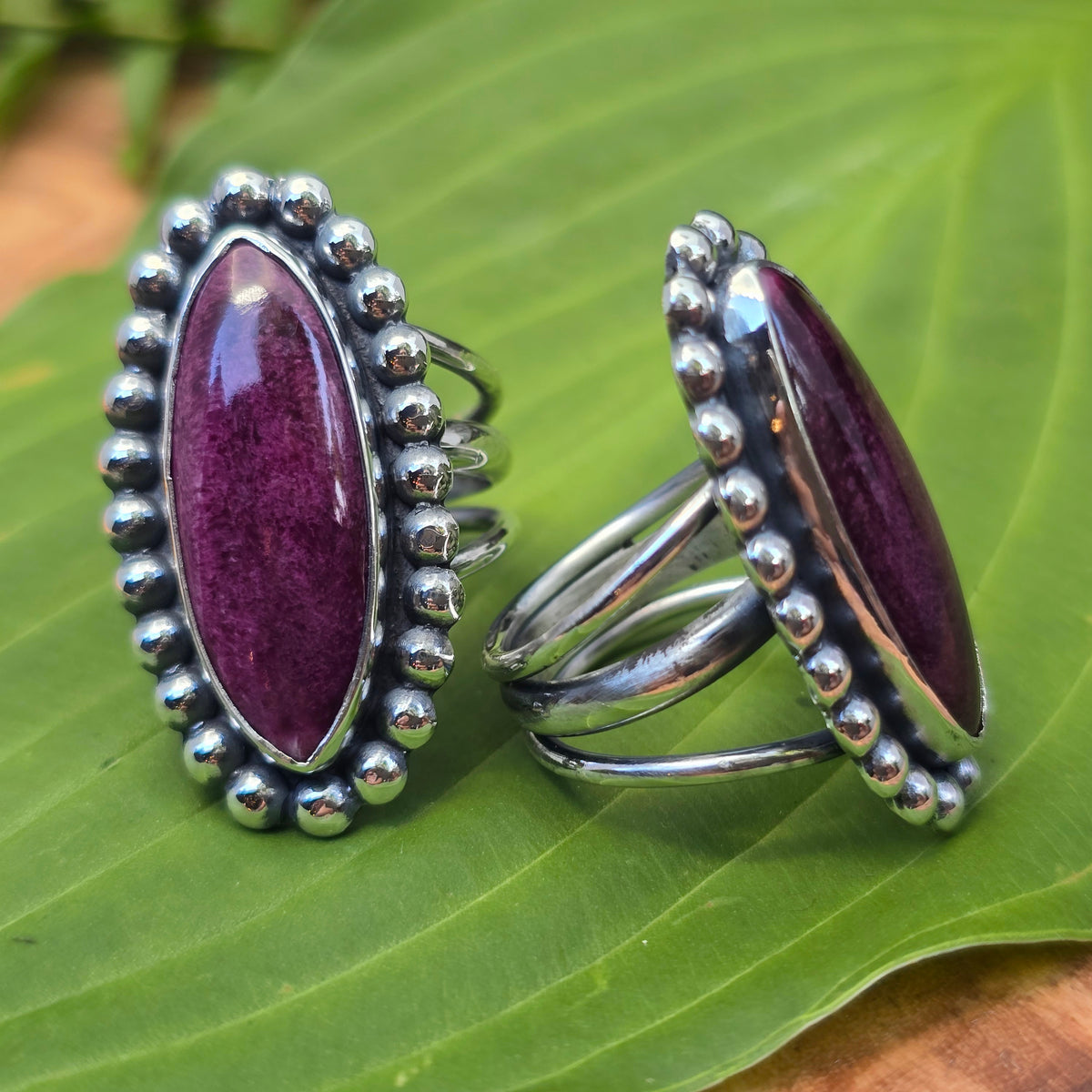 Purple Spiny Oyster Triple-Shank Sterling Silver Rings