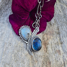 Load image into Gallery viewer, Labradorite, Moonstone and Feather Pendant

