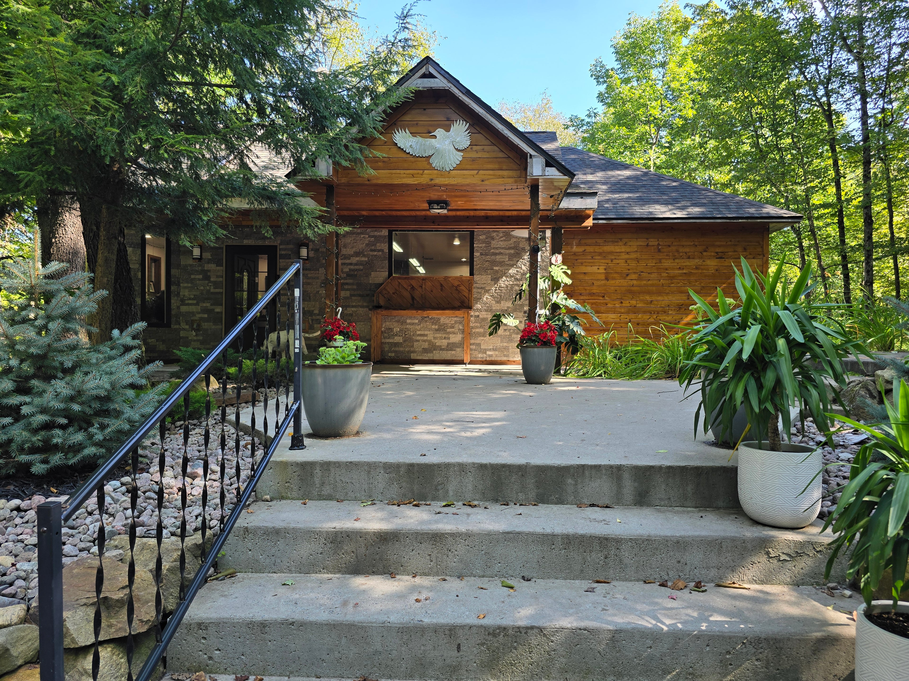 Hand-forged jewelry studio destination in the Adirondack foothills surrounded by woods.