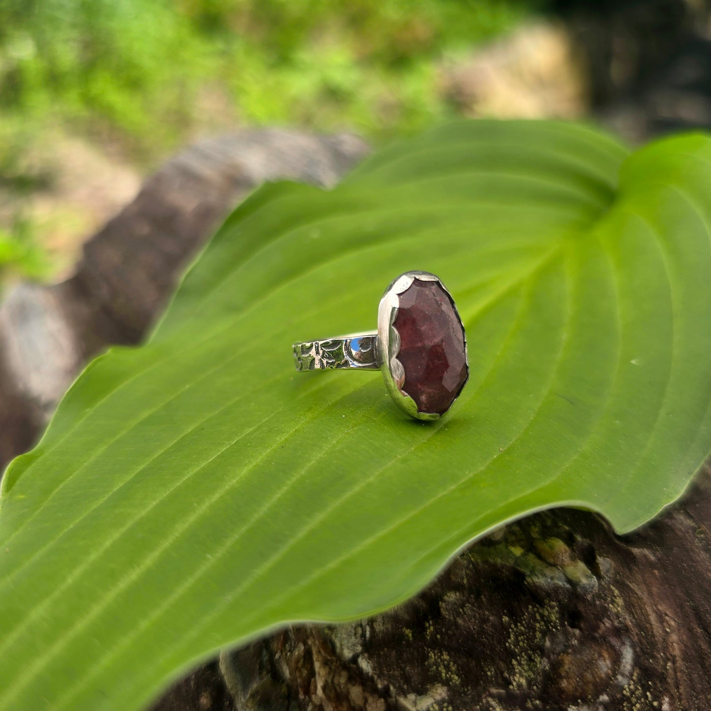 Strawberry Quartz Hand-Forged Sterling Silver Floral Band Ring