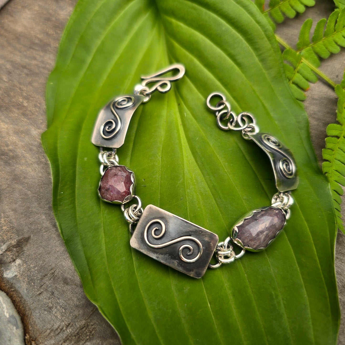Strawberry Quartz Swirl Sterling Silver Bracelet