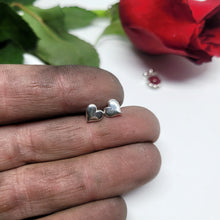 Load image into Gallery viewer, Puffy Heart Post Earrings
