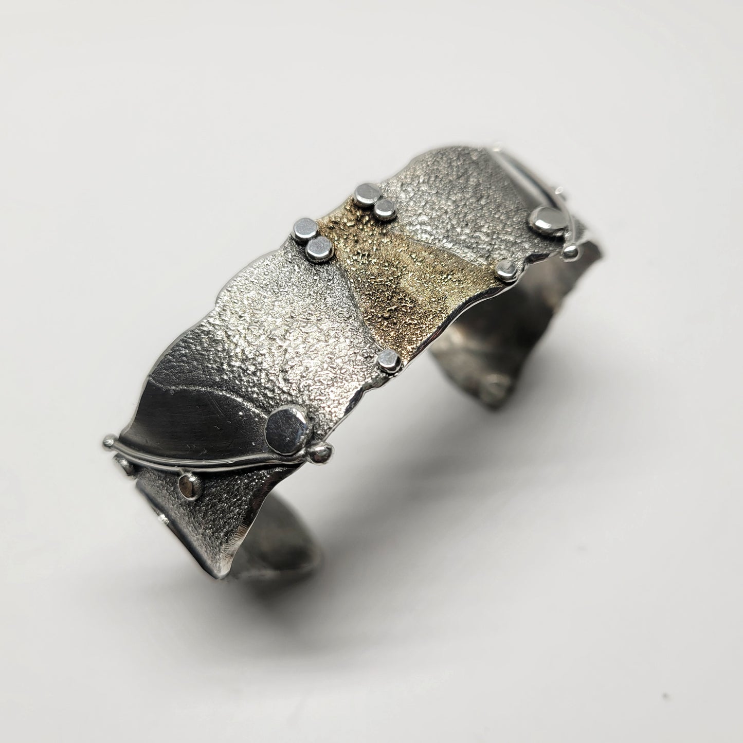 Oro River Argentium and 18k Gold Cuff