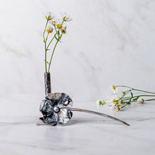 Load image into Gallery viewer, Stonehouse Dew Drop Mini Vase and Flower Pin
