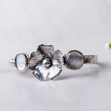 Load image into Gallery viewer, Stonehouse Dew Drop Flower Cuff I
