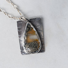 Load image into Gallery viewer, Rich Browns Pendant I
