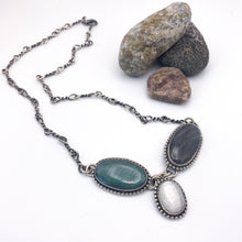 Load image into Gallery viewer, Green Flash Labradorite Necklace

