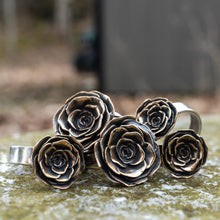 Load image into Gallery viewer, Bronze Rose Rings
